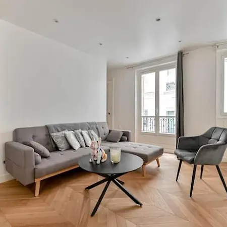Apartment Luxury Montaigne *