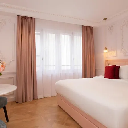 Luxury Champs-Elysées Apartamento *
