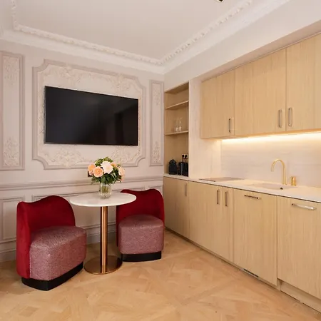 Studio Deluxe With Kitchen - Arc De Triomphe 아파트 *