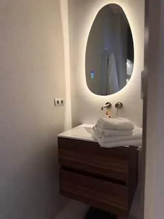 Studio Deluxe With Kitchen - Arc De Triomphe 아파트 *